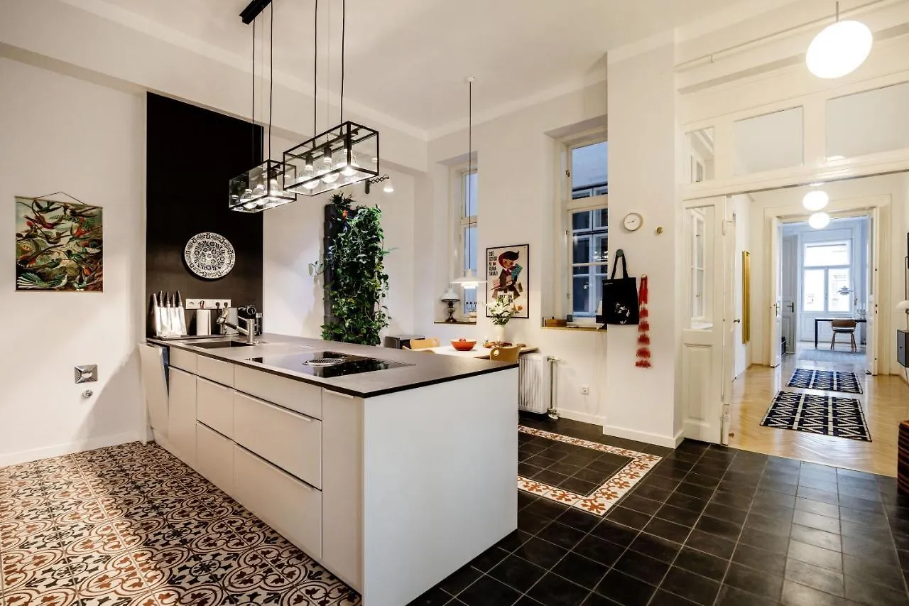 Bakats Premium Apartment Budapest Hungary