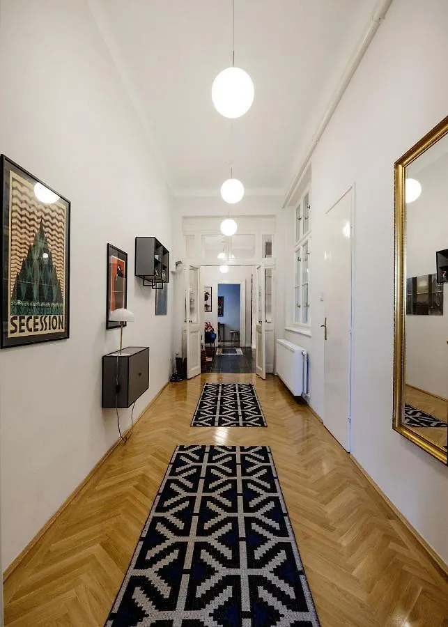 Bakats Premium Apartment Budapest 0*,