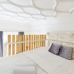 Crystal Downtown Apartman